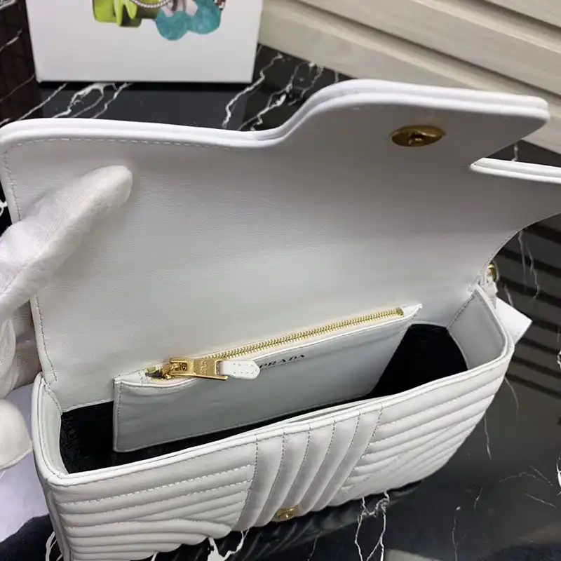 Pra*a bags 1907bp0078