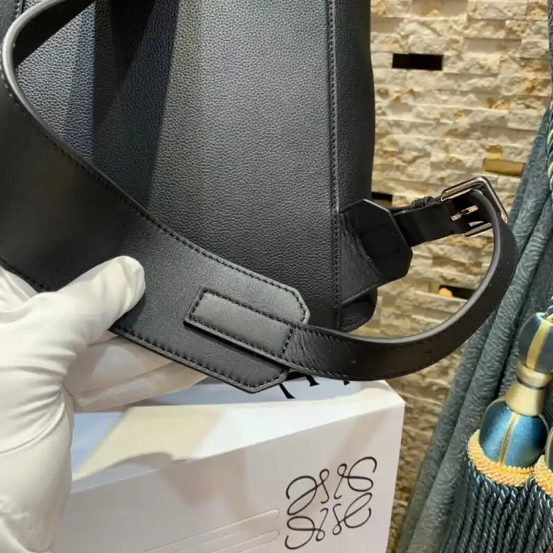 L0ew* s bag 19yan0007