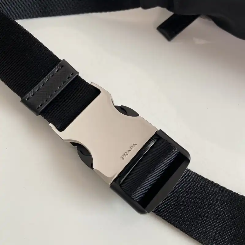 Pra*a bags 2107ya0014