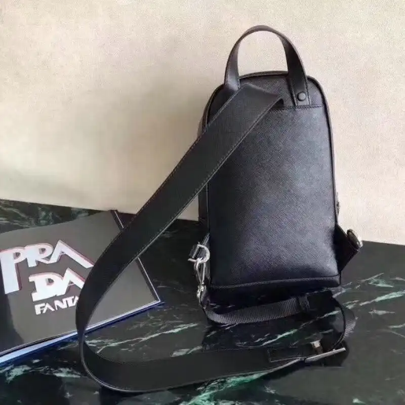Pra*a bag 2112yz0087