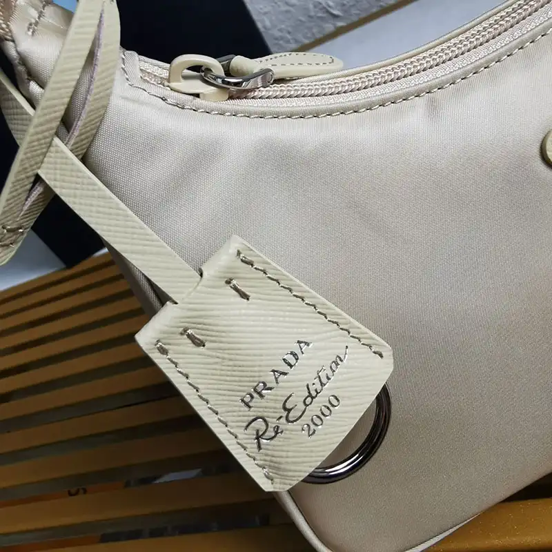 Pra*a bag 2207ht0004