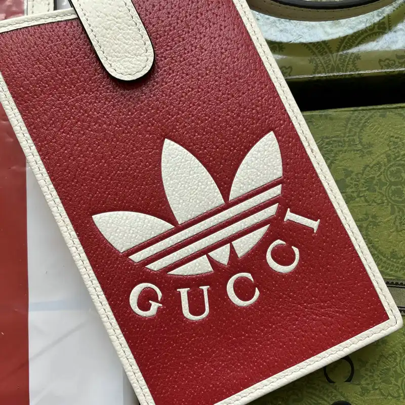 G*u*i bag 2207ya0019