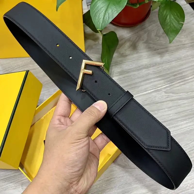 F**di belts 2210xa0238