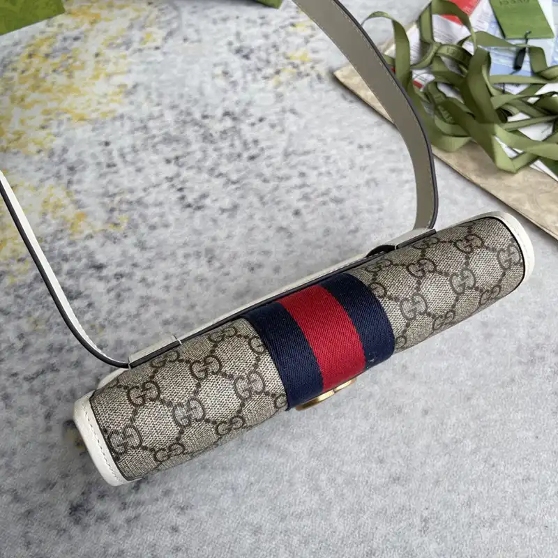 G*u*i bag 2211dj0021