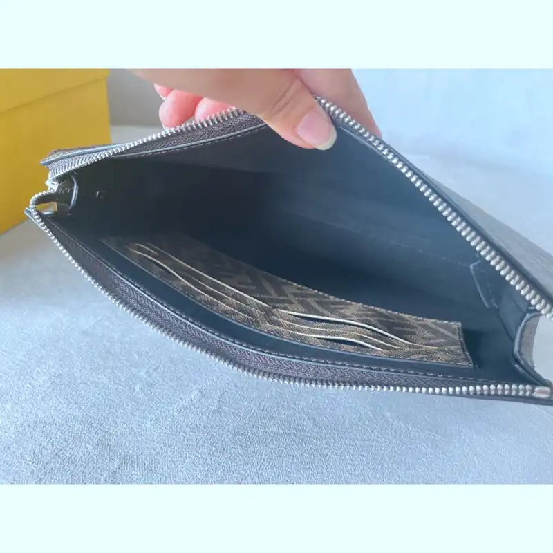 F**di bag 2301ya0044