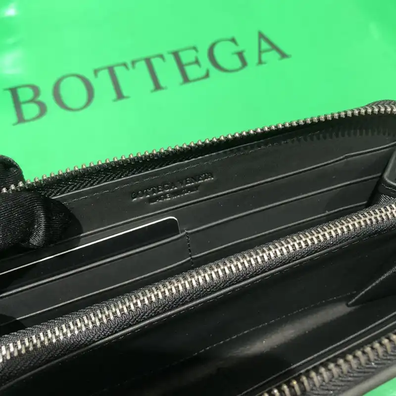 bo*te*ga Ve*ne*ta bag 2306yz0049