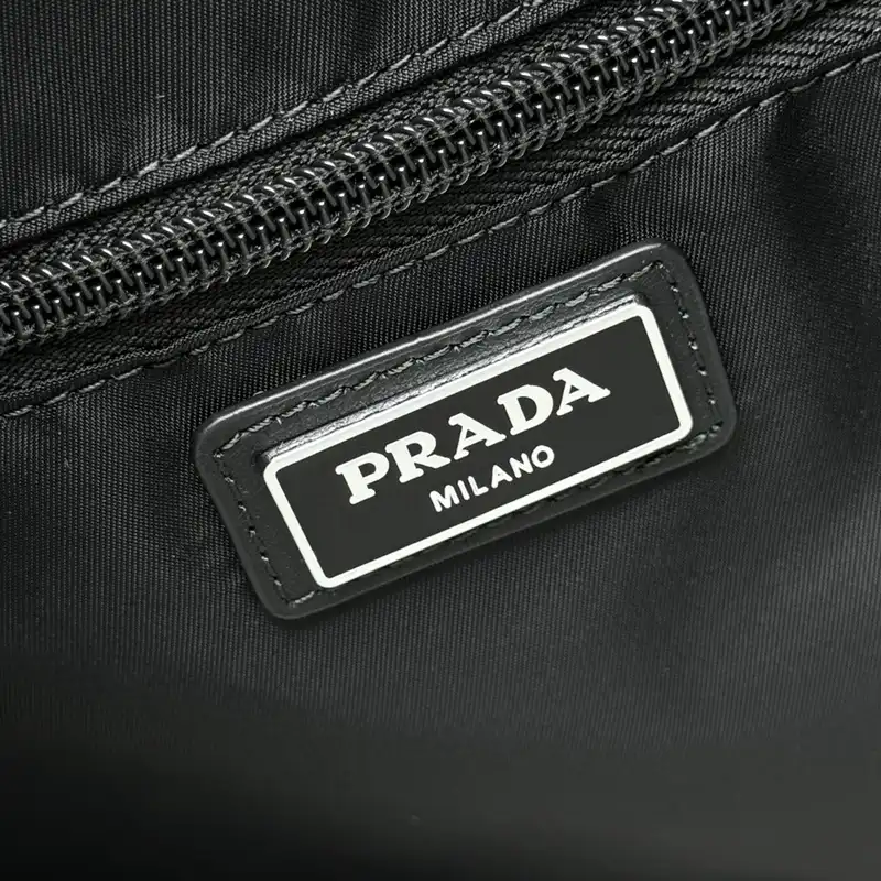 Pra*a bags 2408ya0184