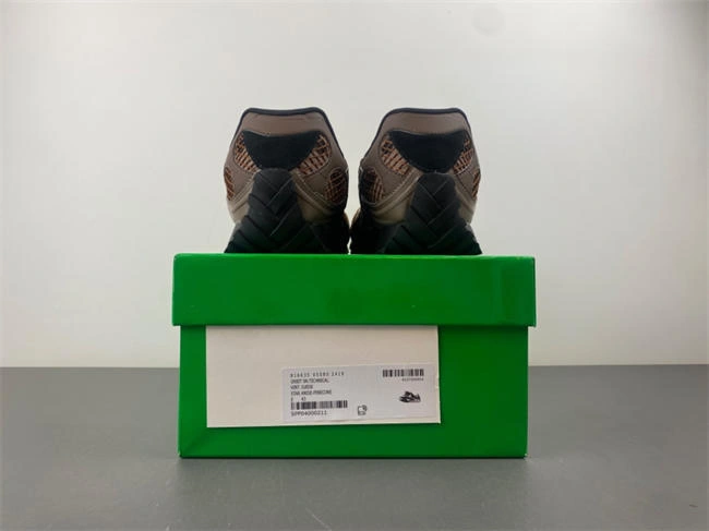 quickdry bo*te*ga Ve*ne*ta orbit  816635 v55b0 2603