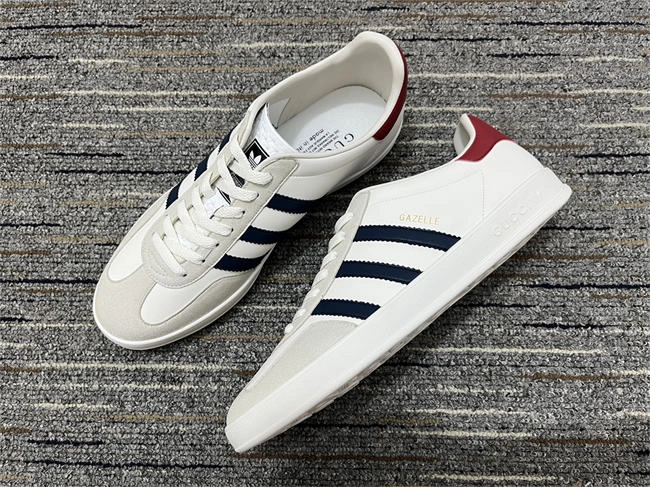 flexible g*u*i x Ad*s 52