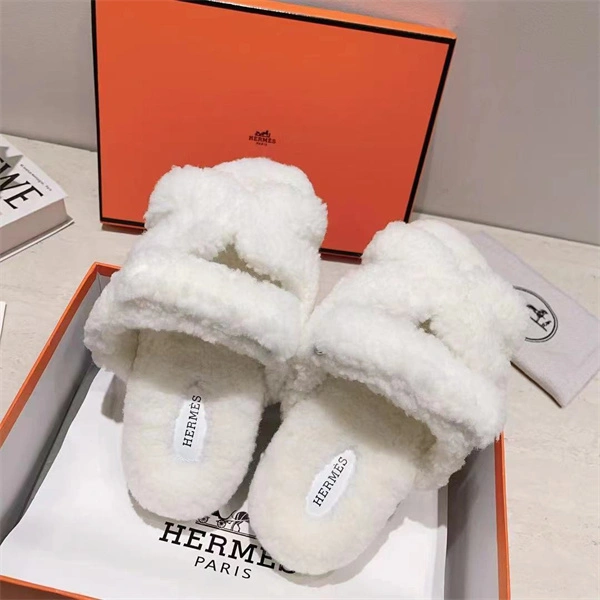 Efficient H Slipper 2380